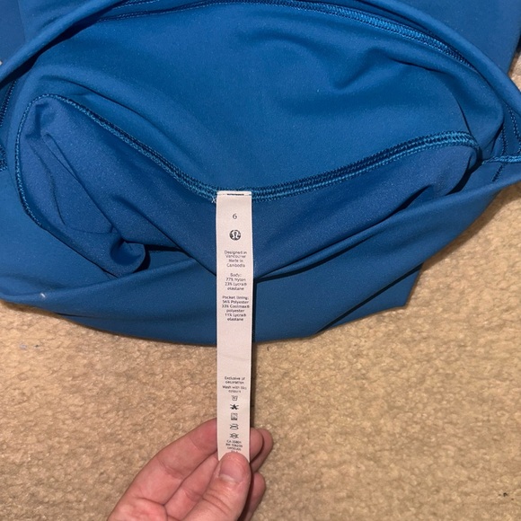 Lululemon Blue/Green High-Rise Wuner Train Leggings in length 28”, Size 6. - Picture 3 of 3
